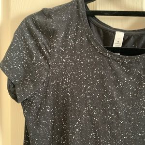 Love crew size 4, NWT